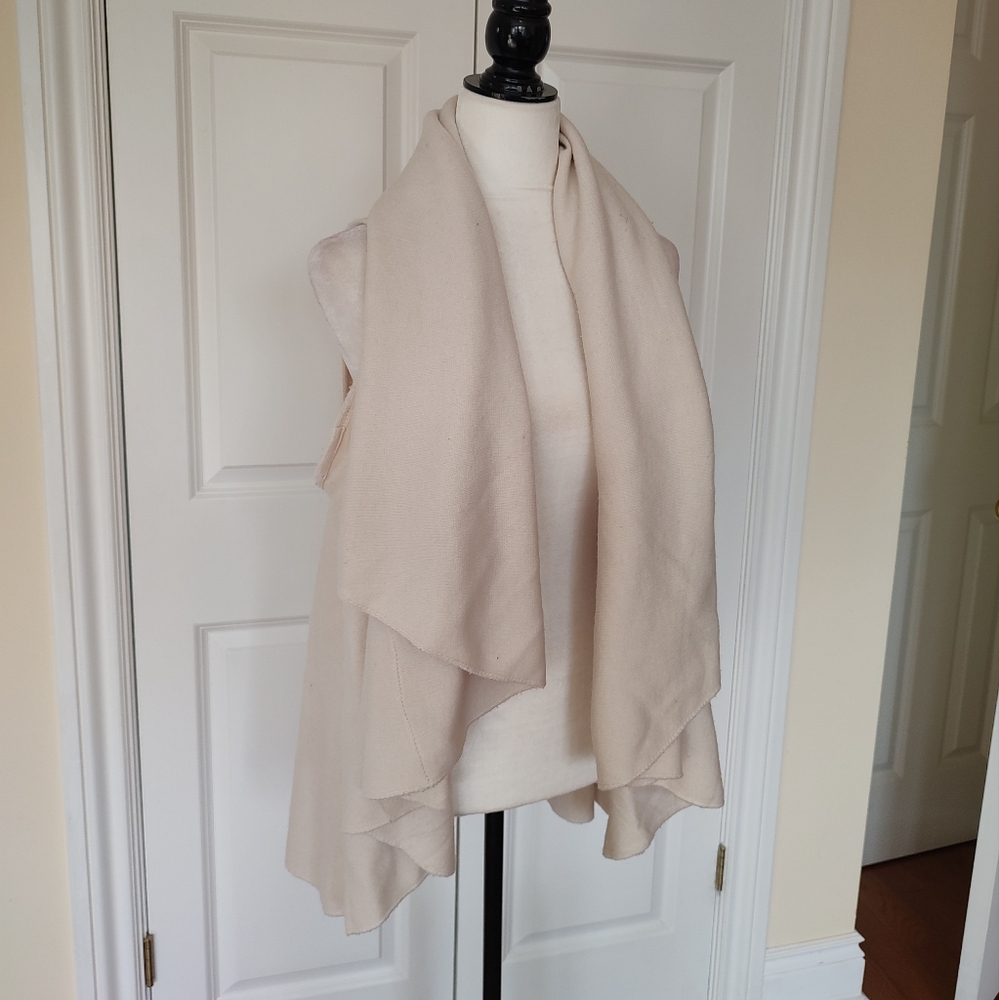 Mendocino Look waterfall vest